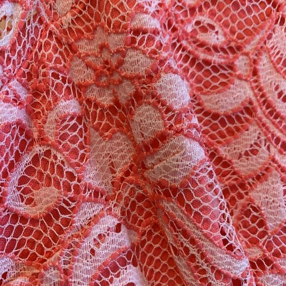 Betsey Johnson dress, sz 8, cream lace over coral lining, short sleeve, EUC - Picture 8 of 16